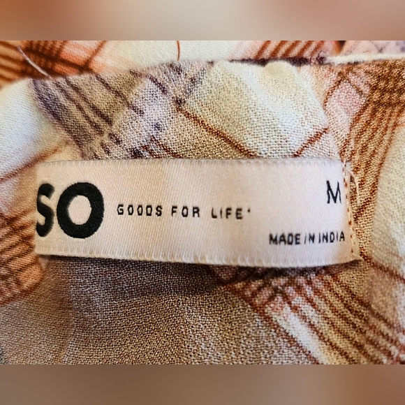 Halter Top - Picture 4 of 4